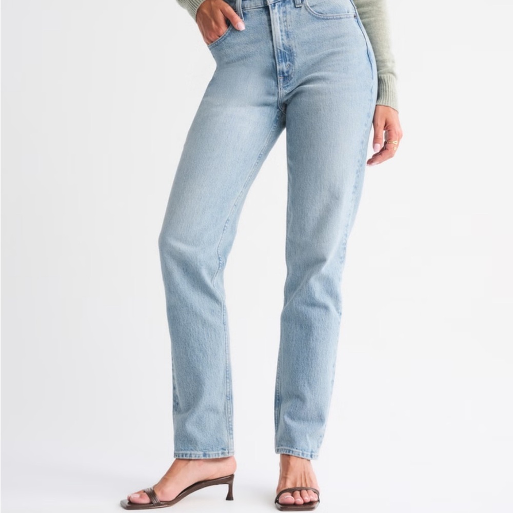 Abercrombie Curve love ultra high rise straight jeans